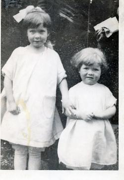 Marjorie and Helen Lawr 